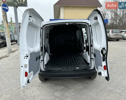 Белый Рено Кенгу, объемом двигателя 1.5 л и пробегом 119 тыс. км за 11900 $, фото 62 на Automoto.ua
