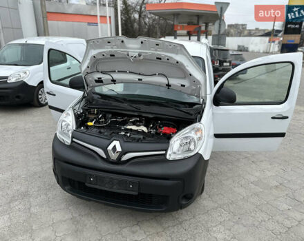 Белый Рено Кенгу, объемом двигателя 1.5 л и пробегом 119 тыс. км за 11900 $, фото 71 на Automoto.ua