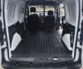 Белый Рено Кенгу, объемом двигателя 1.5 л и пробегом 168 тыс. км за 11900 $, фото 8 на Automoto.ua
