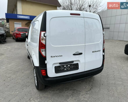 Белый Рено Кенгу, объемом двигателя 1.5 л и пробегом 119 тыс. км за 11900 $, фото 84 на Automoto.ua