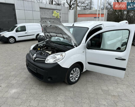 Белый Рено Кенгу, объемом двигателя 1.5 л и пробегом 119 тыс. км за 11900 $, фото 69 на Automoto.ua