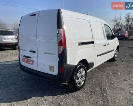 Білий Рено Кєнгу, об'ємом двигуна 1.5 л та пробігом 144 тис. км за 13900 $, фото 5 на Automoto.ua