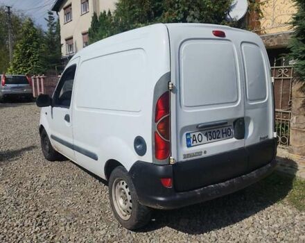 Белый Рено Кенгу, объемом двигателя 1.15 л и пробегом 300 тыс. км за 1550 $, фото 4 на Automoto.ua
