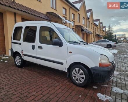 Белый Рено Кенгу, объемом двигателя 1.87 л и пробегом 230 тыс. км за 2599 $, фото 14 на Automoto.ua