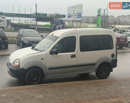 Белый Рено Кенгу, объемом двигателя 1.39 л и пробегом 300 тыс. км за 1700 $, фото 11 на Automoto.ua