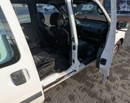 Белый Рено Кенгу, объемом двигателя 1.9 л и пробегом 290 тыс. км за 1499 $, фото 17 на Automoto.ua