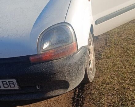 Белый Рено Кенгу, объемом двигателя 0 л и пробегом 350 тыс. км за 2600 $, фото 1 на Automoto.ua