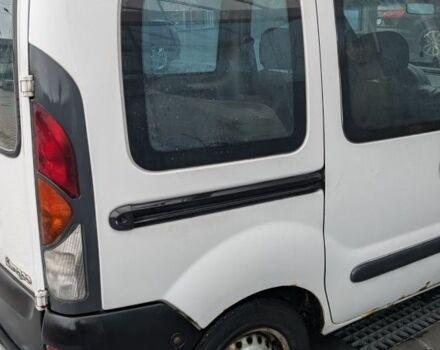 Белый Рено Кенгу, объемом двигателя 1.9 л и пробегом 290 тыс. км за 1499 $, фото 21 на Automoto.ua