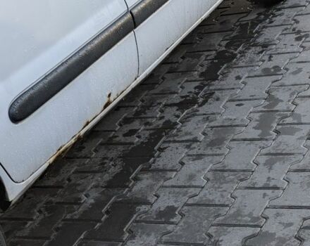 Белый Рено Кенгу, объемом двигателя 1.9 л и пробегом 290 тыс. км за 1499 $, фото 9 на Automoto.ua