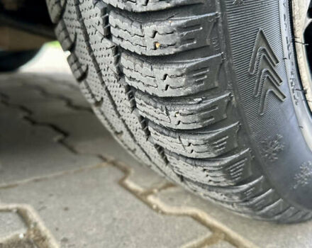 Білий Рено Кєнгу, об'ємом двигуна 1.09 л та пробігом 222 тис. км за 1250 $, фото 19 на Automoto.ua