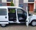 Белый Рено Кенгу, объемом двигателя 1.2 л и пробегом 400 тыс. км за 2550 $, фото 10 на Automoto.ua
