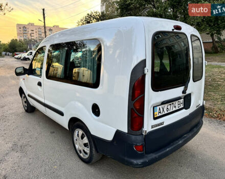 Белый Рено Кенгу, объемом двигателя 0 л и пробегом 399 тыс. км за 2950 $, фото 4 на Automoto.ua