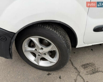 Білий Рено Кєнгу, об'ємом двигуна 1.9 л та пробігом 340 тис. км за 2500 $, фото 29 на Automoto.ua