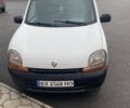 Белый Рено Кенгу, объемом двигателя 1.87 л и пробегом 340 тыс. км за 2700 $, фото 1 на Automoto.ua
