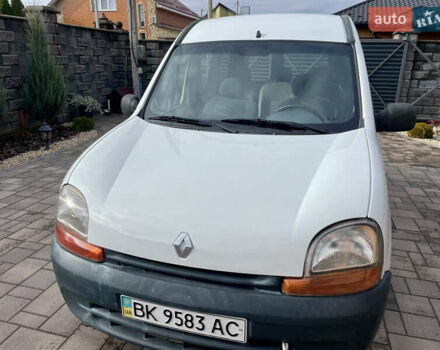 Білий Рено Кєнгу, об'ємом двигуна 1.4 л та пробігом 300 тис. км за 2850 $, фото 11 на Automoto.ua