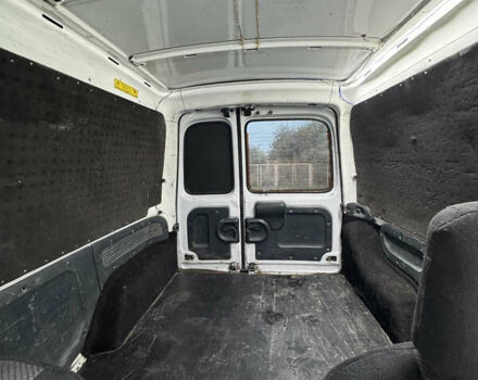 Белый Рено Кенгу, объемом двигателя 1.87 л и пробегом 352 тыс. км за 2350 $, фото 10 на Automoto.ua