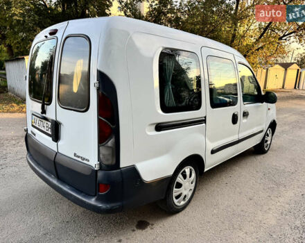 Белый Рено Кенгу, объемом двигателя 0 л и пробегом 399 тыс. км за 2950 $, фото 5 на Automoto.ua