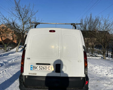Белый Рено Кенгу, объемом двигателя 1.87 л и пробегом 520 тыс. км за 2300 $, фото 2 на Automoto.ua