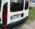 Белый Рено Кенгу, объемом двигателя 1.9 л и пробегом 370 тыс. км за 2200 $, фото 4 на Automoto.ua