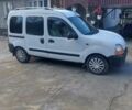 Белый Рено Кенгу, объемом двигателя 1.2 л и пробегом 200 тыс. км за 1900 $, фото 1 на Automoto.ua