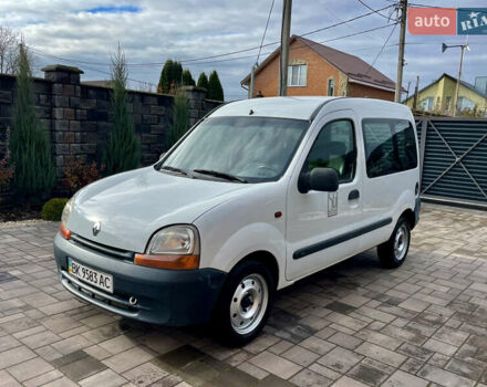 Білий Рено Кєнгу, об'ємом двигуна 1.4 л та пробігом 300 тис. км за 2850 $, фото 1 на Automoto.ua