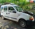 Белый Рено Кенгу, объемом двигателя 1.2 л и пробегом 220 тыс. км за 1500 $, фото 1 на Automoto.ua