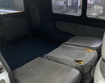 Белый Рено Кенгу, объемом двигателя 1.9 л и пробегом 300 тыс. км за 2800 $, фото 16 на Automoto.ua