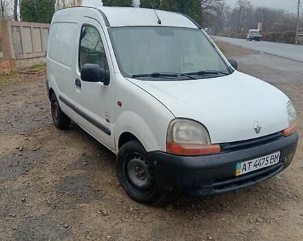 Белый Рено Кенгу, объемом двигателя 1.9 л и пробегом 400 тыс. км за 2100 $, фото 1 на Automoto.ua