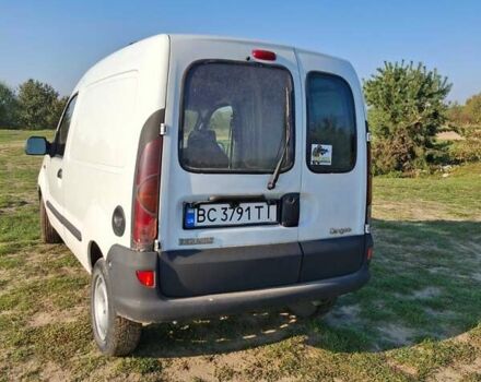 Белый Рено Кенгу, объемом двигателя 1.9 л и пробегом 320 тыс. км за 3000 $, фото 1 на Automoto.ua