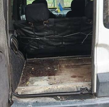 Білий Рено Кєнгу, об'ємом двигуна 1.9 л та пробігом 290 тис. км за 2500 $, фото 8 на Automoto.ua