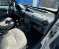 Белый Рено Кенгу, объемом двигателя 1.87 л и пробегом 420 тыс. км за 3200 $, фото 20 на Automoto.ua