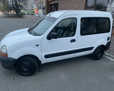 Белый Рено Кенгу, объемом двигателя 1.1 л и пробегом 170 тыс. км за 3300 $, фото 2 на Automoto.ua