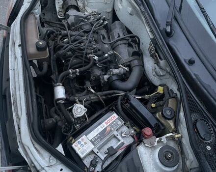 Белый Рено Кенгу, объемом двигателя 1.1 л и пробегом 170 тыс. км за 3300 $, фото 11 на Automoto.ua