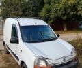 Белый Рено Кенгу, объемом двигателя 1.15 л и пробегом 300 тыс. км за 2300 $, фото 1 на Automoto.ua