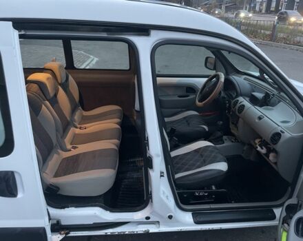 Белый Рено Кенгу, объемом двигателя 1.1 л и пробегом 170 тыс. км за 3300 $, фото 9 на Automoto.ua