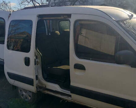 Белый Рено Кенгу, объемом двигателя 1.5 л и пробегом 270 тыс. км за 3500 $, фото 1 на Automoto.ua