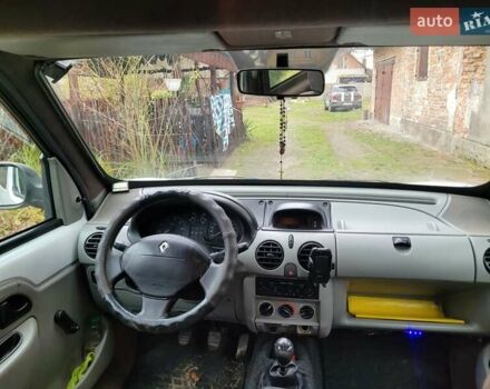 Белый Рено Кенгу, объемом двигателя 1.87 л и пробегом 488 тыс. км за 3000 $, фото 5 на Automoto.ua