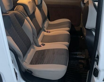 Белый Рено Кенгу, объемом двигателя 1.1 л и пробегом 170 тыс. км за 3300 $, фото 8 на Automoto.ua