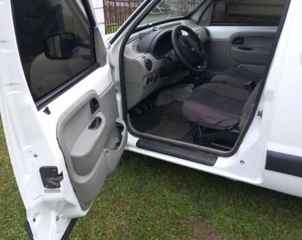 Белый Рено Кенгу, объемом двигателя 1.5 л и пробегом 245 тыс. км за 3700 $, фото 6 на Automoto.ua