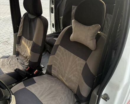 Белый Рено Кенгу, объемом двигателя 1.46 л и пробегом 414 тыс. км за 2600 $, фото 7 на Automoto.ua