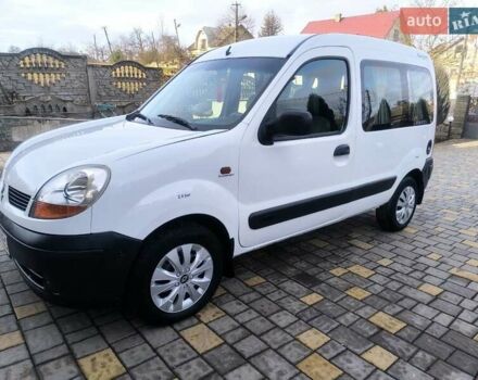 Белый Рено Кенгу, объемом двигателя 1.9 л и пробегом 329 тыс. км за 3800 $, фото 23 на Automoto.ua