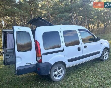 Рено Кєнгу 2003 у Чернівцях на Automoto.ua Білий Рено Кєнгу, об'ємом двигуна 1.5 л та пробігом 316 тис. км за 3400 $, фото 32 на Automoto.ua
