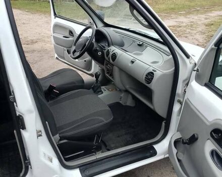 Белый Рено Кенгу, объемом двигателя 1.9 л и пробегом 287 тыс. км за 3300 $, фото 8 на Automoto.ua