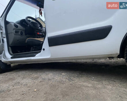 Белый Рено Кенгу, объемом двигателя 1.5 л и пробегом 329 тыс. км за 3700 $, фото 8 на Automoto.ua