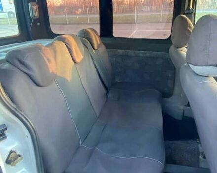 Белый Рено Кенгу, объемом двигателя 1.4 л и пробегом 258 тыс. км за 3100 $, фото 1 на Automoto.ua