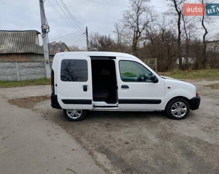 Белый Рено Кенгу, объемом двигателя 1.9 л и пробегом 287 тыс. км за 3300 $, фото 6 на Automoto.ua