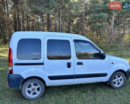 Рено Кєнгу 2003 у Чернівцях на Automoto.ua Білий Рено Кєнгу, об'ємом двигуна 1.5 л та пробігом 316 тис. км за 3400 $, фото 17 на Automoto.ua