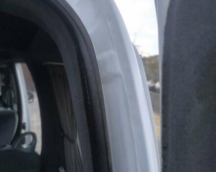 Белый Рено Кенгу, объемом двигателя 1.9 л и пробегом 329 тыс. км за 3800 $, фото 41 на Automoto.ua