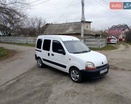 Белый Рено Кенгу, объемом двигателя 1.9 л и пробегом 287 тыс. км за 3300 $, фото 28 на Automoto.ua