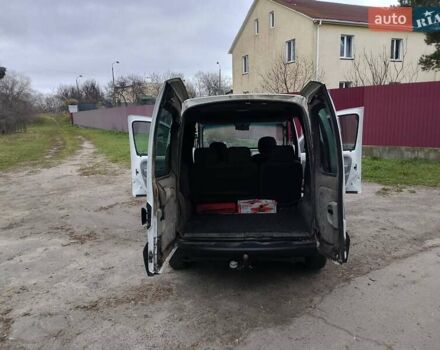 Белый Рено Кенгу, объемом двигателя 1.9 л и пробегом 287 тыс. км за 3300 $, фото 15 на Automoto.ua